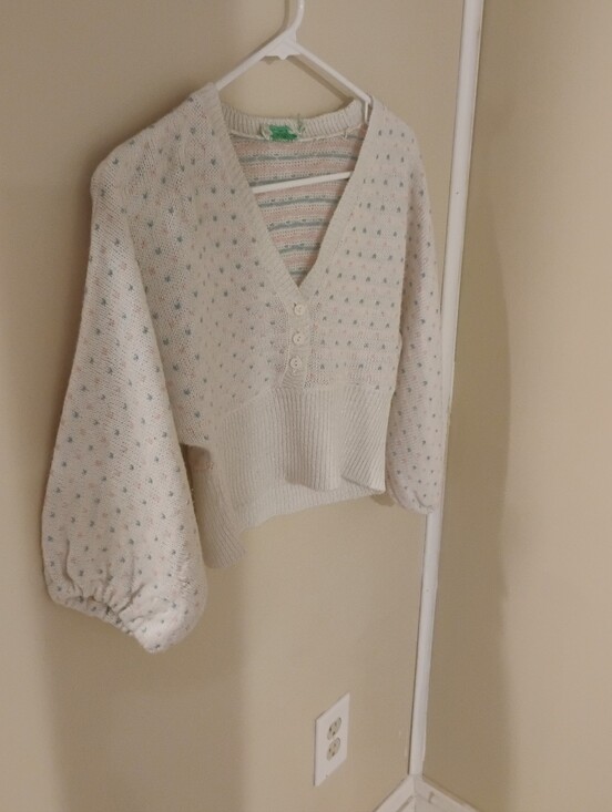 Vintage Sweaters - 1980s does 1930s Wippette Womens Pastel Cropped Buttoned Bishop Sleeve Sweater